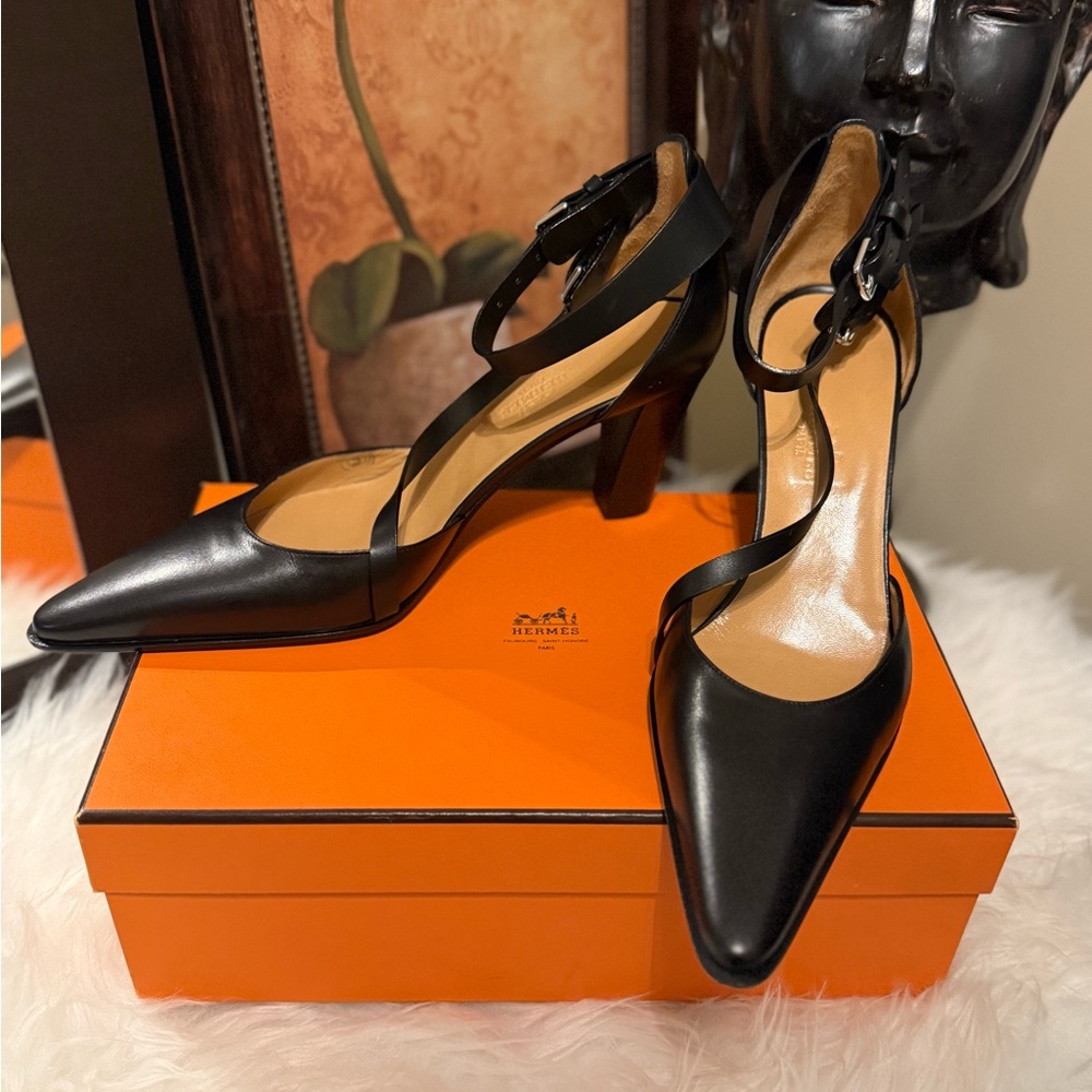 🎀Hermes Black Women's Heels🎀